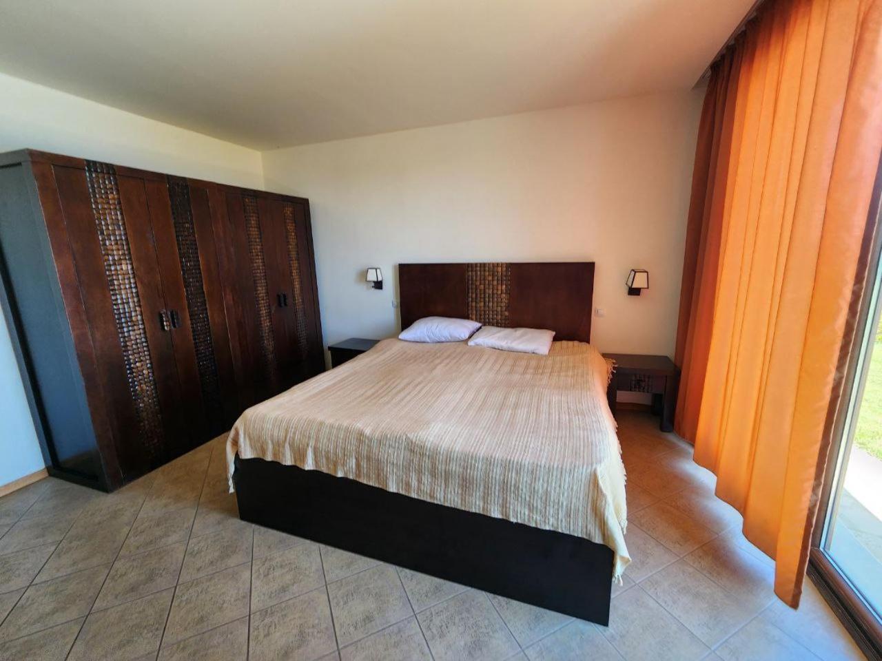 Private Villa 102 With Heated Pool In Blacksearama Balchik Exterior photo